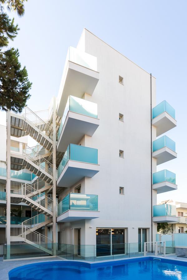 Residence Perla Verde Riccione Bagian luar foto