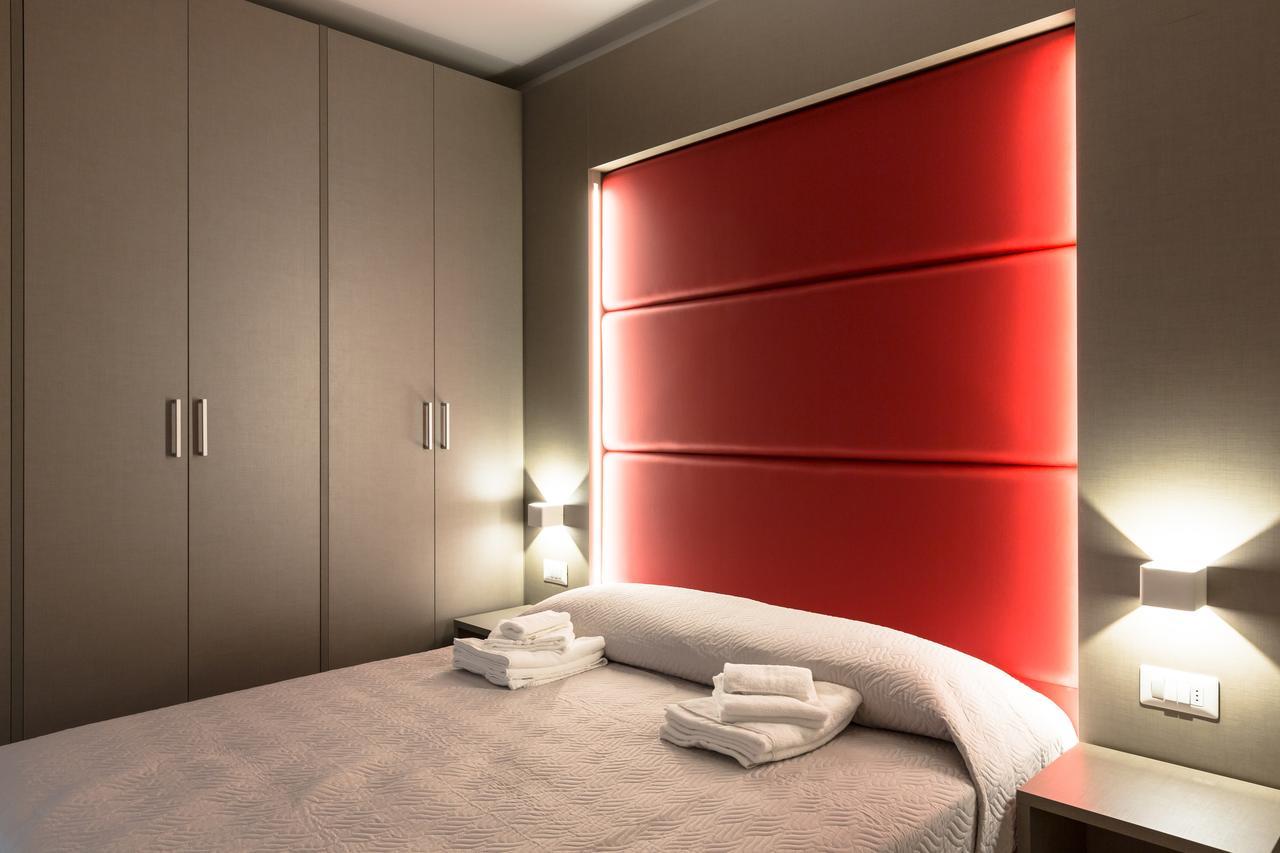 Residence Perla Verde Riccione Bagian luar foto