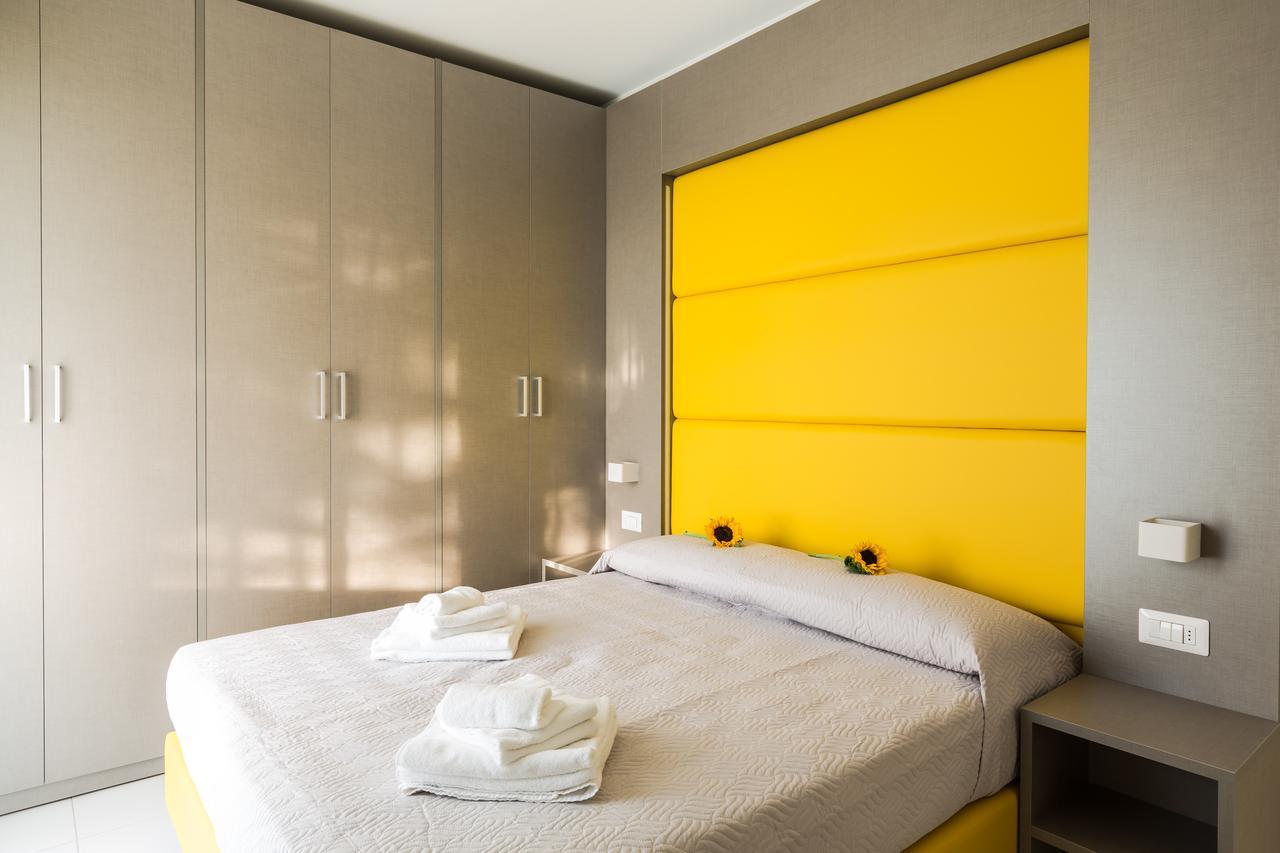 Residence Perla Verde Riccione Bagian luar foto