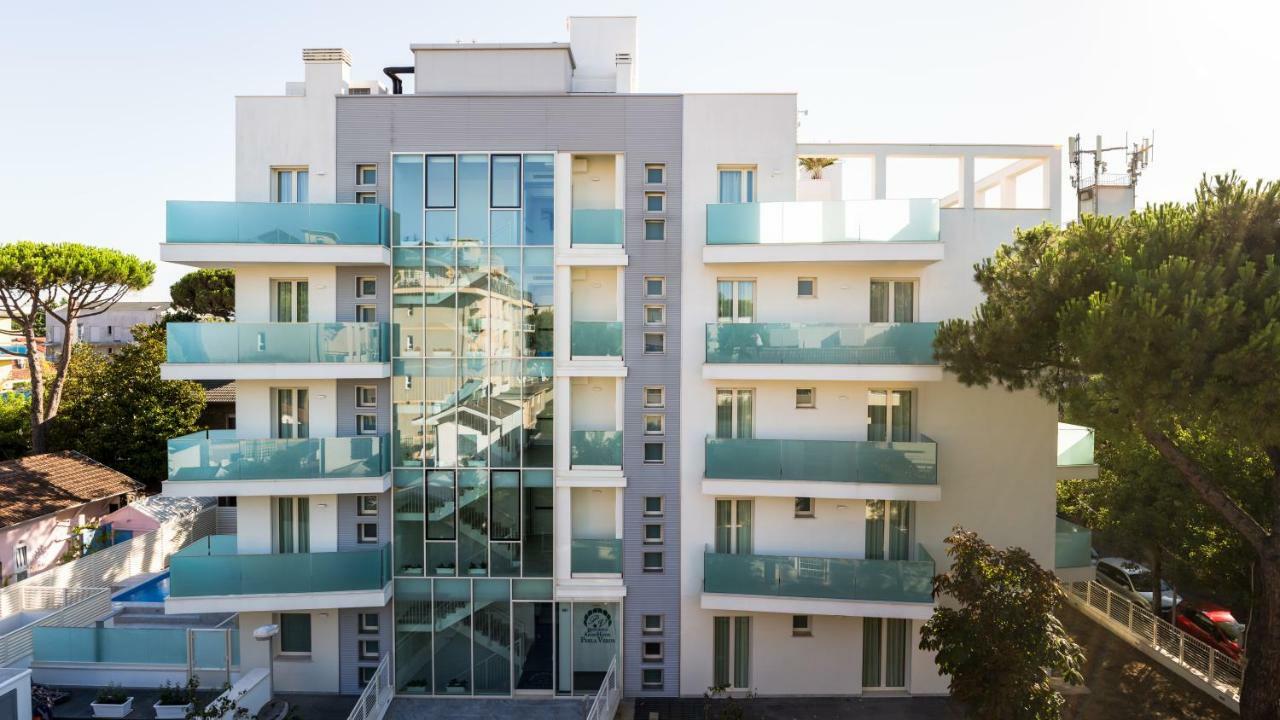 Residence Perla Verde Riccione Bagian luar foto